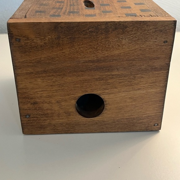 Antique Crayola Crayon Square Wood Toy Coin Bank - Picture 7 of 15